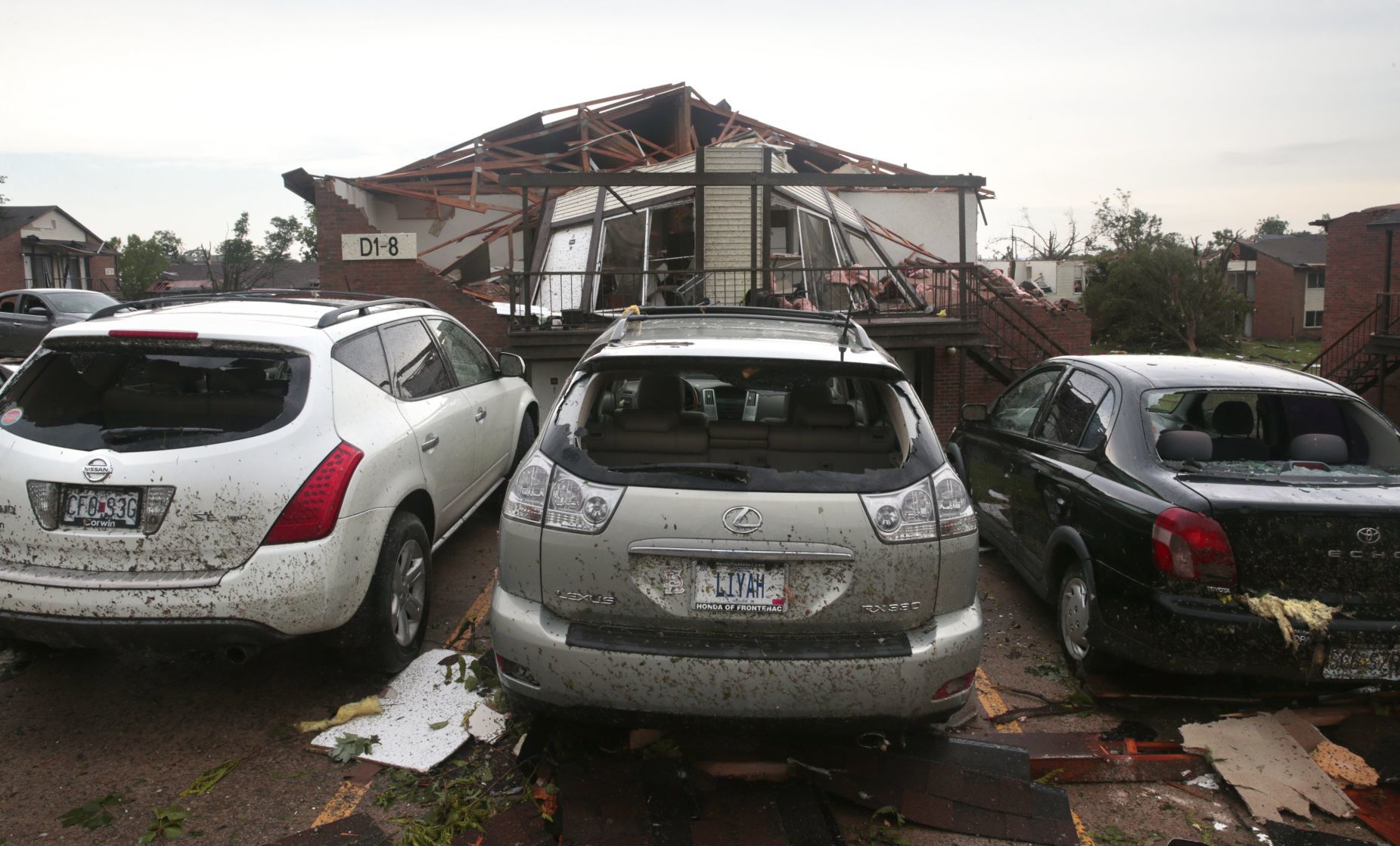 Tornado rips through Jefferson City